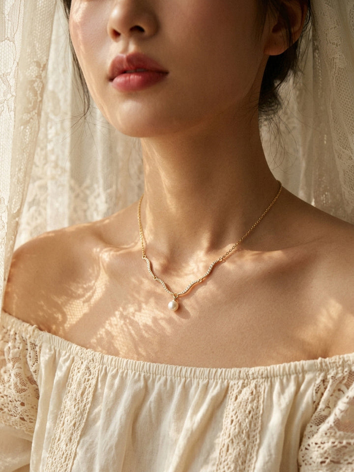 Pearl Wave Necklace