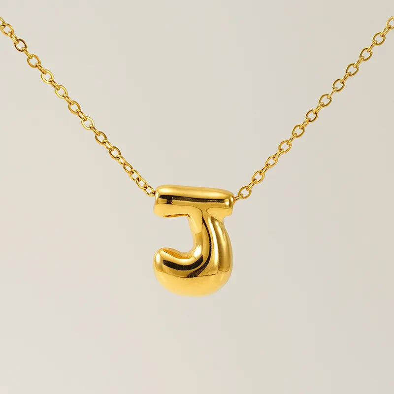 Necklace with balloon letters in 18 karat gold-plated stainless steel