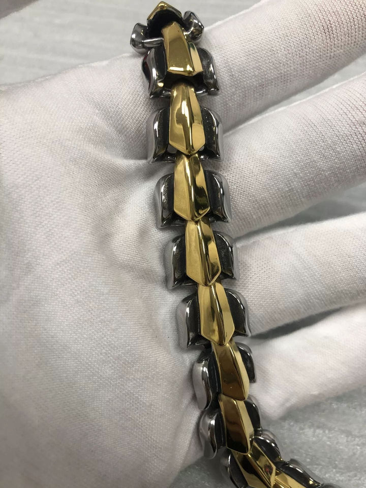 The Dragon Bracelet