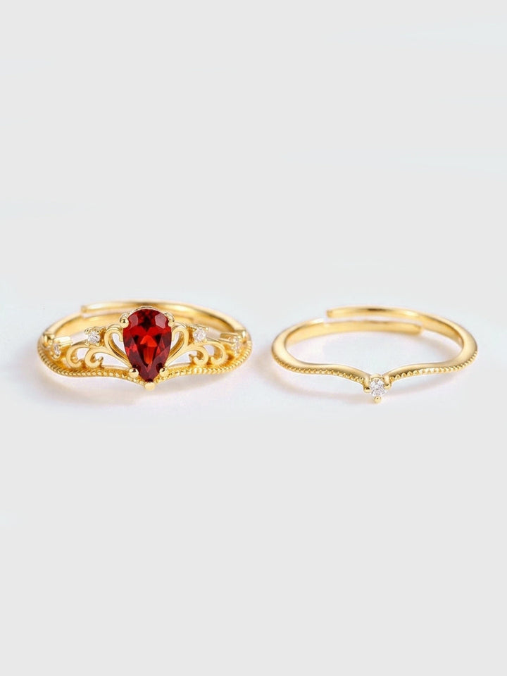 Scarlet Crown Ring Set