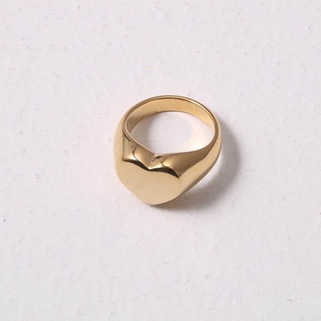 Chic Gold-Plated Minimalist Ring