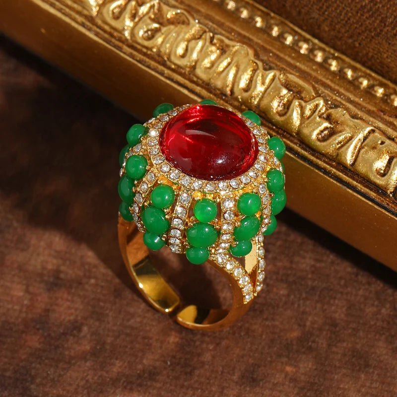 Vintage Court Jewel Ring
