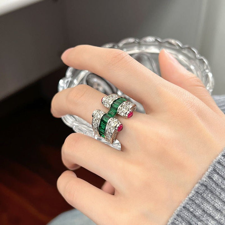 Viper Glam Ring