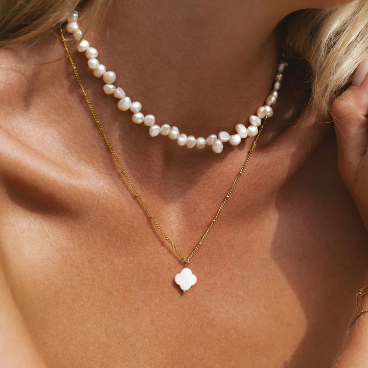 Amalfi Glow Pendant Necklace