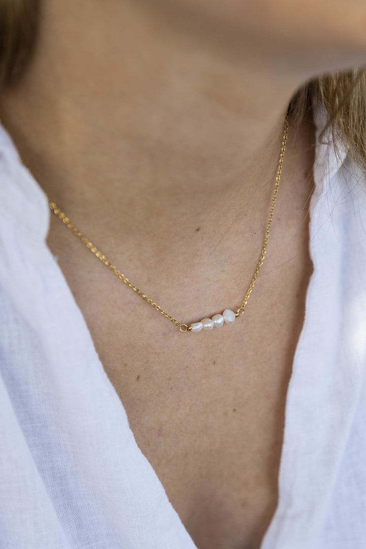 Freshwater Pearl Bar - Necklace - Stainless Steel